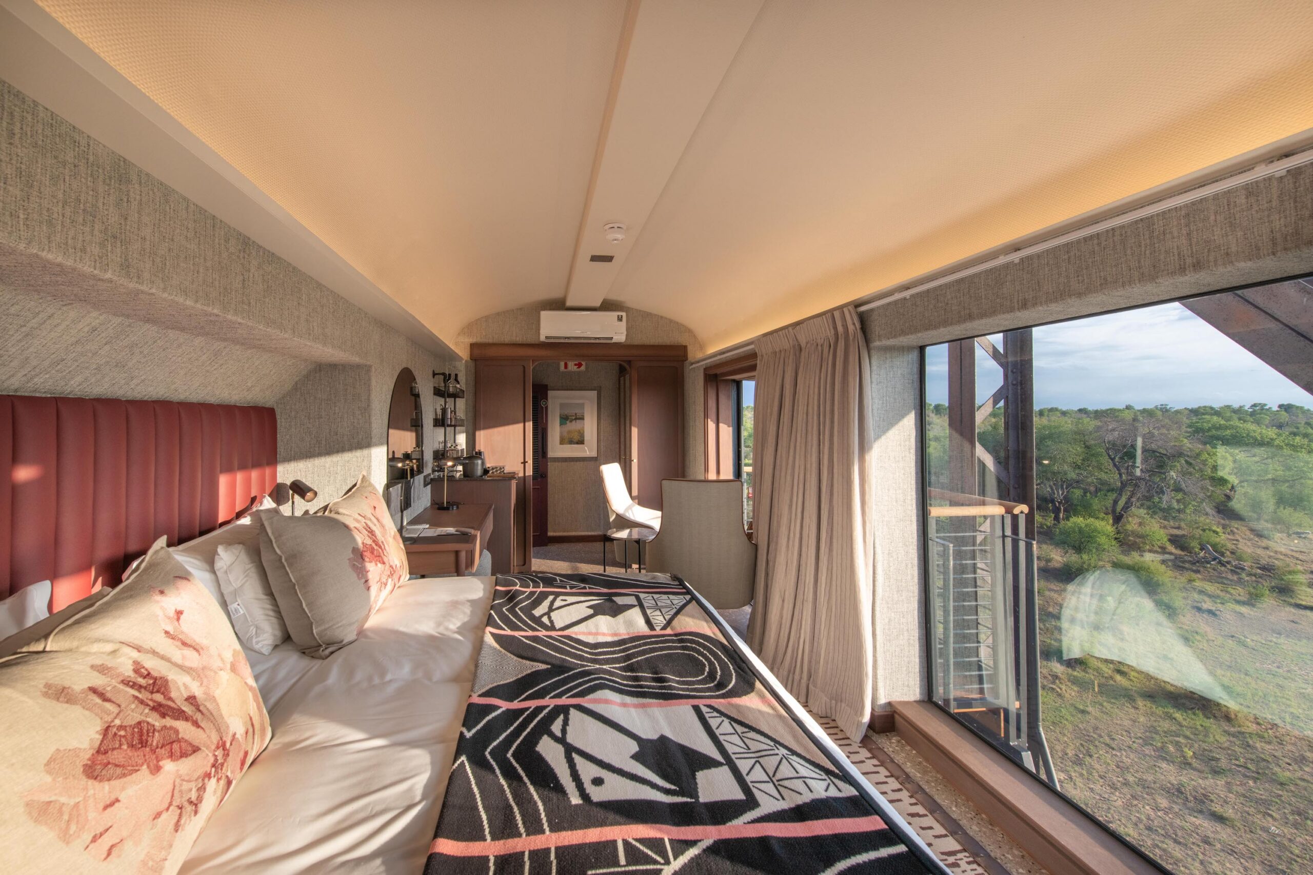Kruger Shalati - The Train on the Bridge