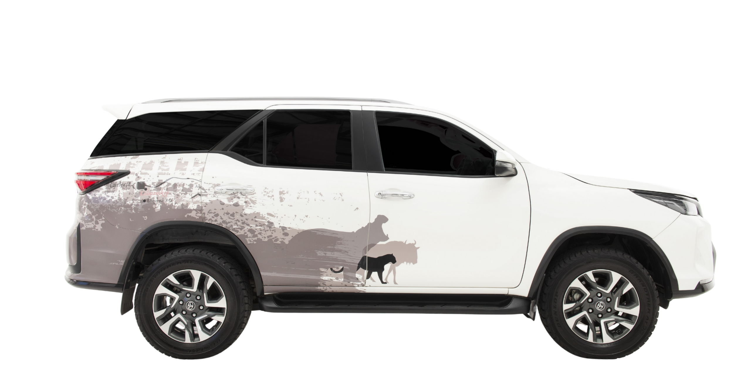 4x4 Toyota Fortuner SUV